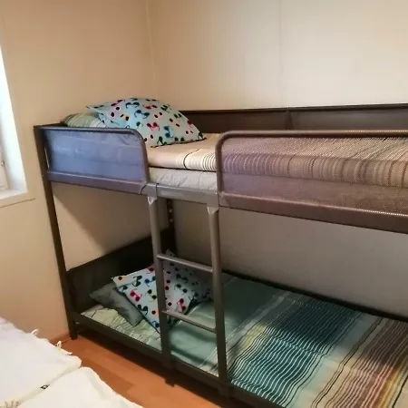 Cozy Cityhome Pirkankatu Apartment *